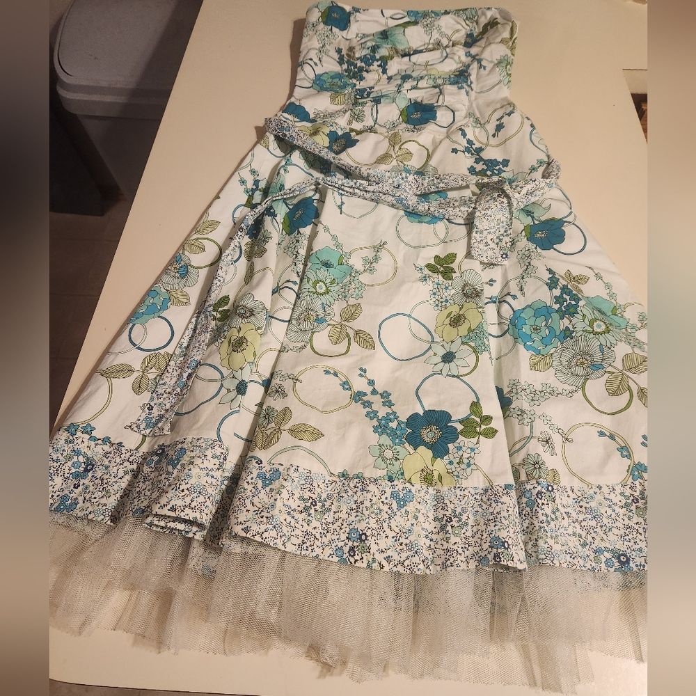 Womens Ruby Rox Floral White and Blue Dress